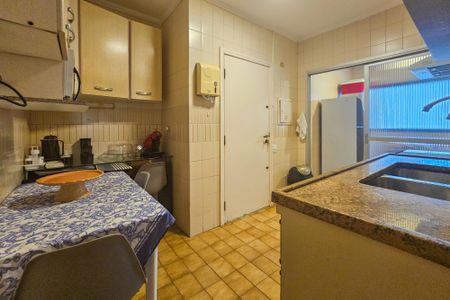 Apartamento para alugar com 90m², 3 quartos e 2 vagascozinha 