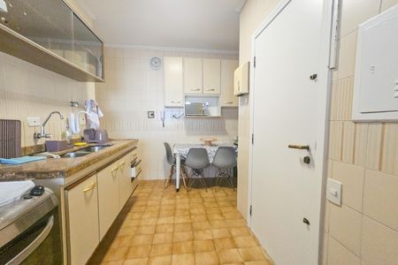 Área de serviço de apartamento para alugar com 3 quartos, 90m² em Centro, Guarujá