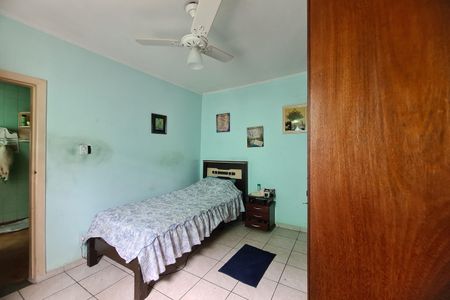 Casa à venda com 120m², 2 quartos e 2 vagas Casa à venda com 120m², 2 quartos e 2 vagasQuarto 2