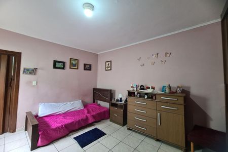 Casa à venda com 120m², 2 quartos e 2 vagas Casa à venda com 120m², 2 quartos e 2 vagasQuarto 1