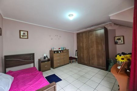Quarto 1 de casa à venda com 2 quartos, 120m² em Sapopemba, São Paulo