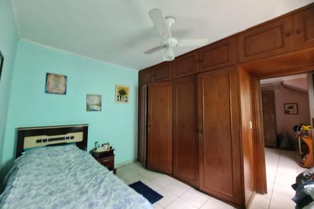 Casa à venda com 120m², 2 quartos e 2 vagas Casa à venda com 120m², 2 quartos e 2 vagasQuarto 2