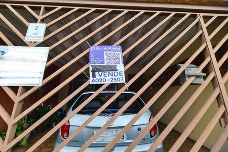 Casa à venda com 120m², 2 quartos e 2 vagas Casa à venda com 120m², 2 quartos e 2 vagasplaquinha