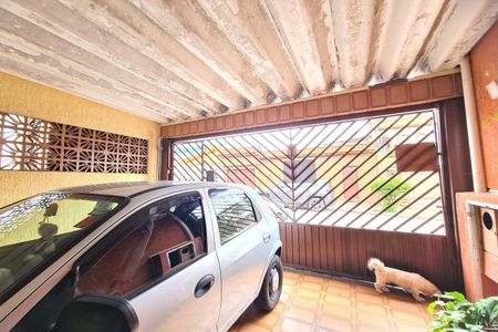 Casa à venda com 120m², 2 quartos e 2 vagas Casa à venda com 120m², 2 quartos e 2 vagasGaragem