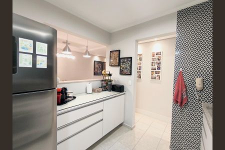 Apartamento à venda com 73m², 2 quartos e 1 vaga Apartamento à venda com 73m², 2 quartos e 1 vagaCozinha