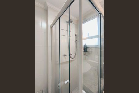 Apartamento à venda com 73m², 2 quartos e 1 vaga Apartamento à venda com 73m², 2 quartos e 1 vagaBanheiro 2