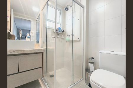 Apartamento à venda com 73m², 2 quartos e 1 vaga Apartamento à venda com 73m², 2 quartos e 1 vagaBanheiro da Suíte