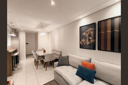 Apartamento à venda com 73m², 2 quartos e 1 vaga Apartamento à venda com 73m², 2 quartos e 1 vagaSala