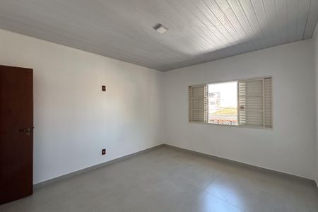 Quarto 1 de casa para alugar com 2 quartos, 60m² em Vila Oratorio, São Paulo