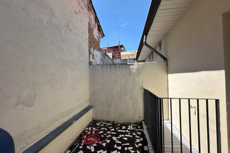 Casa para alugar com 60m², 2 quartos e sem vaga Casa para alugar com 60m², 2 quartos e sem vagaVaranda do Quarto 2
