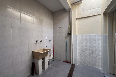 Casa para alugar com 60m², 2 quartos e sem vaga Casa para alugar com 60m², 2 quartos e sem vagaÁrea de Serviço