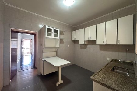 Casa para alugar com 60m², 2 quartos e sem vaga Casa para alugar com 60m², 2 quartos e sem vagaCozinha