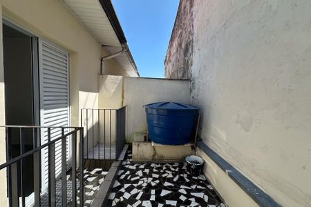 Casa para alugar com 60m², 2 quartos e sem vaga Casa para alugar com 60m², 2 quartos e sem vagaVaranda do Quarto 2