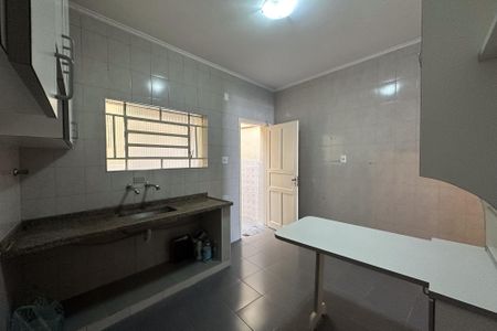 Casa para alugar com 60m², 2 quartos e sem vaga Casa para alugar com 60m², 2 quartos e sem vagaCozinha