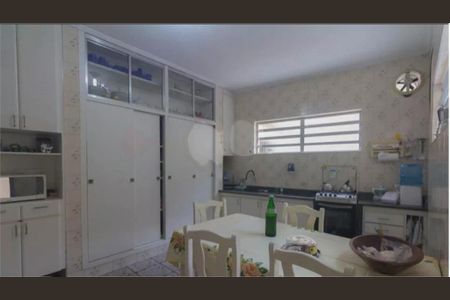 Casa à venda com 114m², 3 quartos e 3 vagas