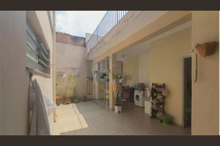 Casa à venda com 114m², 3 quartos e 3 vagas