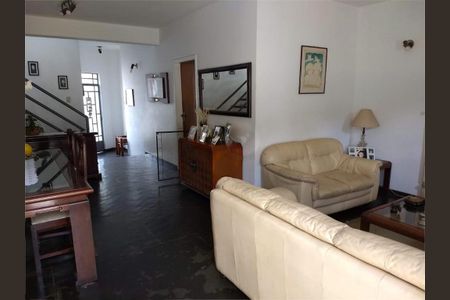 Casa à venda com 4 quartos, 200m² em Adalgisa, São Paulo