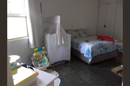 Casa à venda com 4 quartos, 200m² em Adalgisa, São Paulo