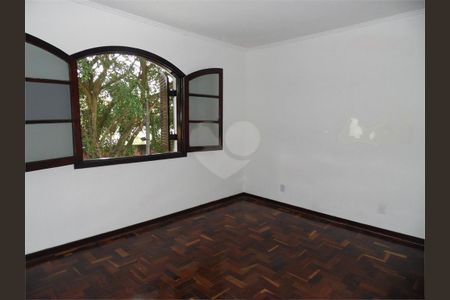 Casa à venda com 5 quartos, 266m² em Cidade São Francisco, São Paulo