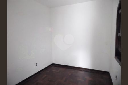 Casa à venda com 5 quartos, 266m² em Cidade São Francisco, São Paulo