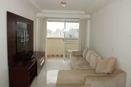 Apartamento para alugar com 81m², 3 quartos e 2 vagasSala