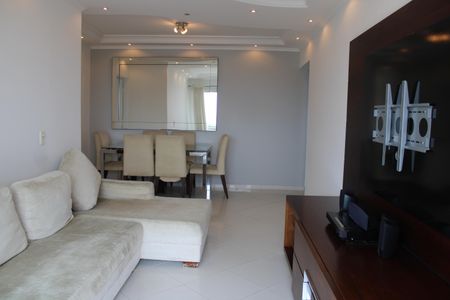 Apartamento para alugar com 81m², 3 quartos e 2 vagasSala