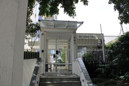 Apartamento para alugar com 81m², 3 quartos e 2 vagasFachada