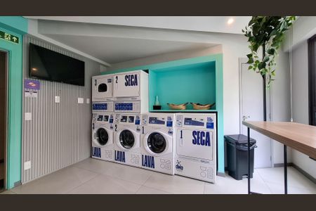 Studio para alugar com 30m², 1 quarto e sem vaga Studio para alugar com 30m², 1 quarto e sem vagaÁrea Comum - Lavanderia