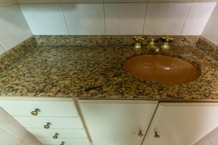 Apartamento à venda com 65m², 3 quartos e 1 vaga Apartamento à venda com 65m², 3 quartos e 1 vagaBanheiro da Suíte