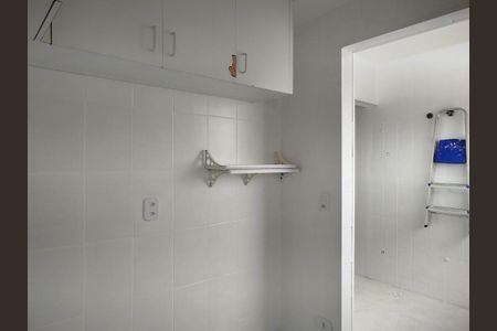 Apartamento para alugar com 75m², 3 quartos e 1 vagaÁrea de Serviço