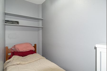 Casa à venda com 250m², 4 quartos e 5 vagas Casa à venda com 250m², 4 quartos e 5 vagasEdícula - Quarto