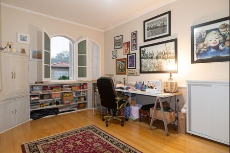 Casa à venda com 250m², 4 quartos e 5 vagas Casa à venda com 250m², 4 quartos e 5 vagasQuarto 3