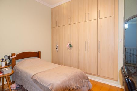 Casa à venda com 250m², 4 quartos e 5 vagas Casa à venda com 250m², 4 quartos e 5 vagasQuarto 2