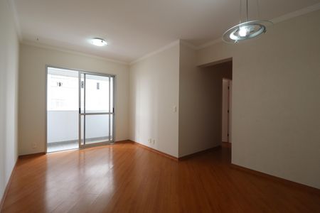 Sala de apartamento para alugar com 3 quartos, 90m² em Vila Gilda, Santo André