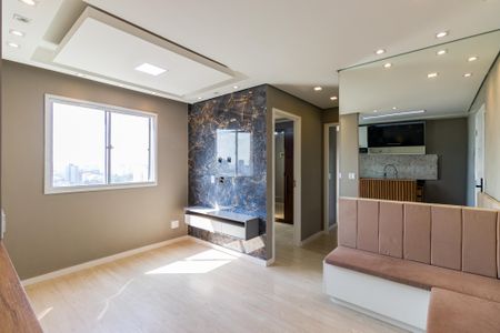 Apartamento para alugar com 2 quartos, 42m² em Parque Arariba, São Paulo