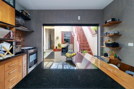 Casa para alugar com 200m², 3 quartos e 3 vagas Casa para alugar com 200m², 3 quartos e 3 vagasCozinha