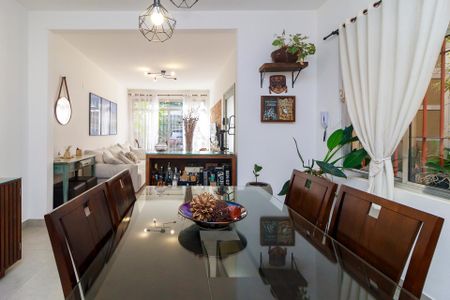Sala de casa para alugar com 3 quartos, 200m² em Santo Amaro, São Paulo