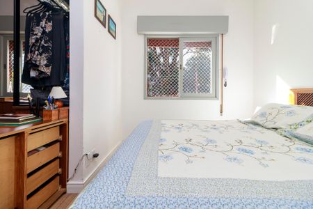 Casa para alugar com 200m², 3 quartos e 3 vagas Casa para alugar com 200m², 3 quartos e 3 vagasSuíte