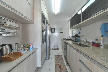 Apartamento para alugar com 86m², 2 quartos e 2 vagasCozinha