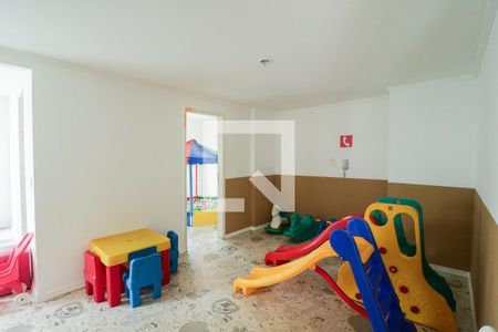 Apartamento para alugar com 90m², 3 quartos e 2 vagasÁrea comum - Playground