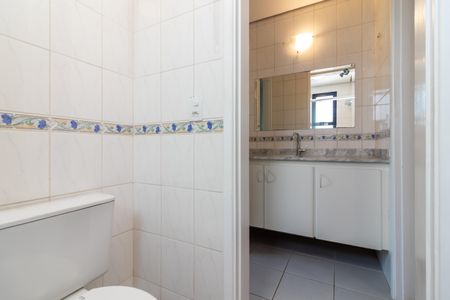 Apartamento para alugar com 90m², 3 quartos e 2 vagasBanheiro das Suítes 1 e 2