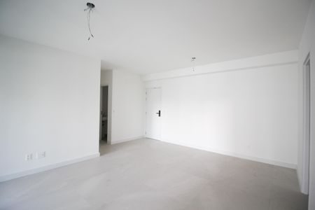 Sala de apartamento à venda com 3 quartos, 111m² em Indianópolis, São Paulo