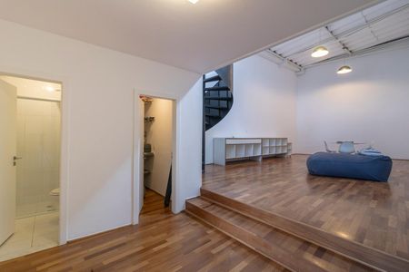 Casa para alugar com 300m², 3 quartos e 2 vagas Casa para alugar com 300m², 3 quartos e 2 vagasEdicula