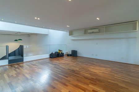 Casa para alugar com 300m², 3 quartos e 2 vagas Casa para alugar com 300m², 3 quartos e 2 vagasPiso Superior Edicula