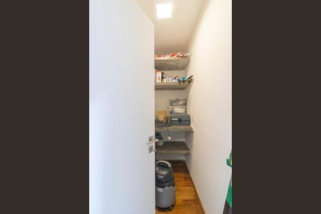 Casa para alugar com 300m², 3 quartos e 2 vagas Casa para alugar com 300m², 3 quartos e 2 vagasDepósito