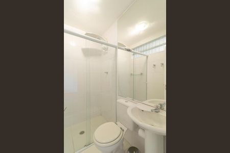 Casa para alugar com 300m², 3 quartos e 2 vagas Casa para alugar com 300m², 3 quartos e 2 vagasBanheiro de serviço