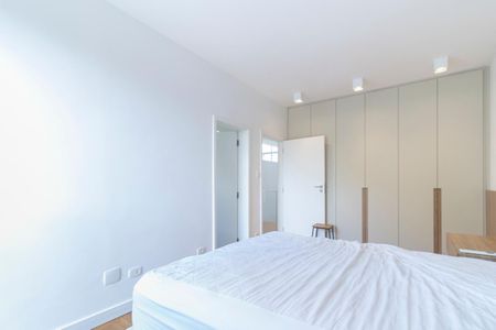 Casa para alugar com 300m², 3 quartos e 2 vagas Casa para alugar com 300m², 3 quartos e 2 vagasQuarto Suíte 2