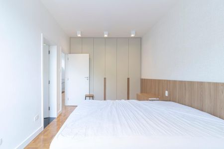 Casa para alugar com 300m², 3 quartos e 2 vagas Casa para alugar com 300m², 3 quartos e 2 vagasQuarto Suíte 2