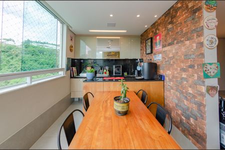 Varanda de apartamento para alugar com 3 quartos, 85m² em Buritis, Belo Horizonte