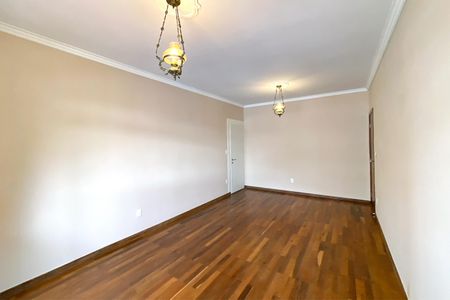 Apartamento à venda com 188m², 5 quartos e 2 vagas Apartamento à venda com 188m², 5 quartos e 2 vagasSala